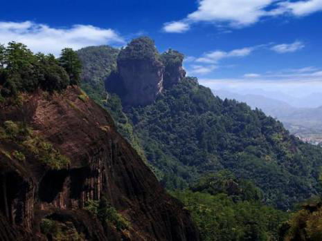 <武夷山景区-武夷山九曲溪动车2天1晚跟团游>